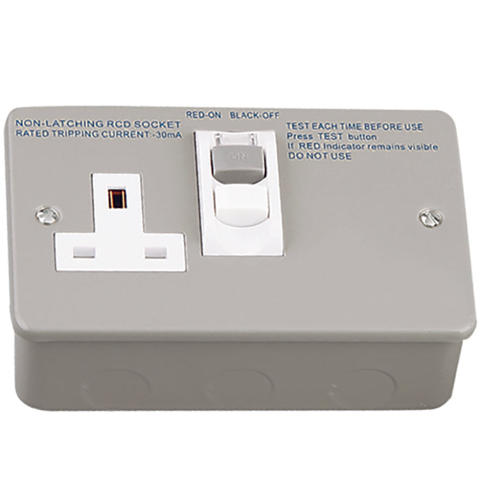 Newlec NL8400/1RCD Socket Unswitched RCD Latching 1 Gang 13A Metalclad with Backbox