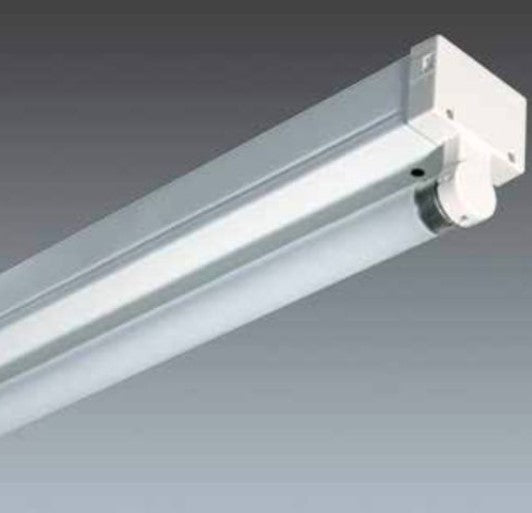 Thorn PP135ZE Luminaire Emergency Batten HF T5 Tube 35W 1475mm White L840