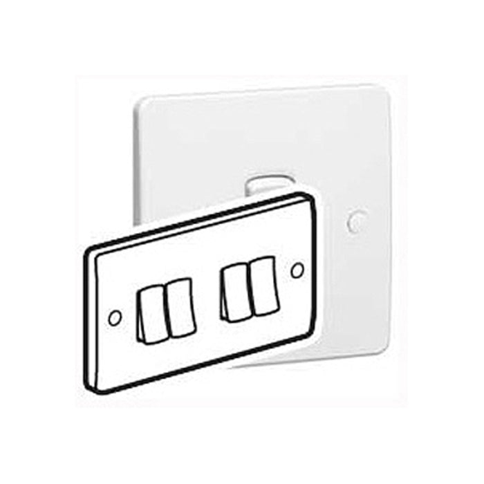 Legrand 730004 Plate Switch 4 Gang 2 Way SP 10A White
